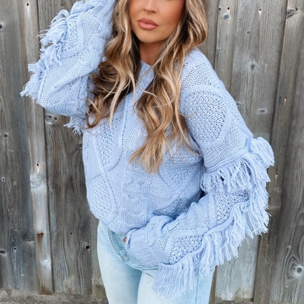 BLUE FRINGE SWEATER